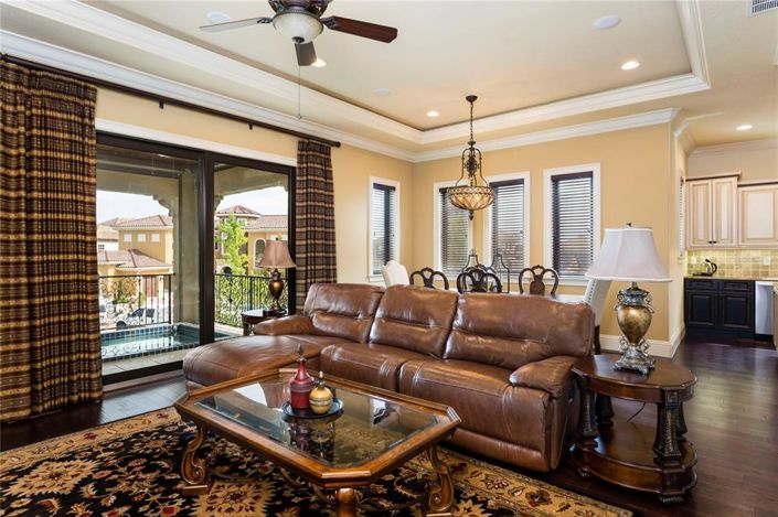 Image No.5-12 Bed Property for sale