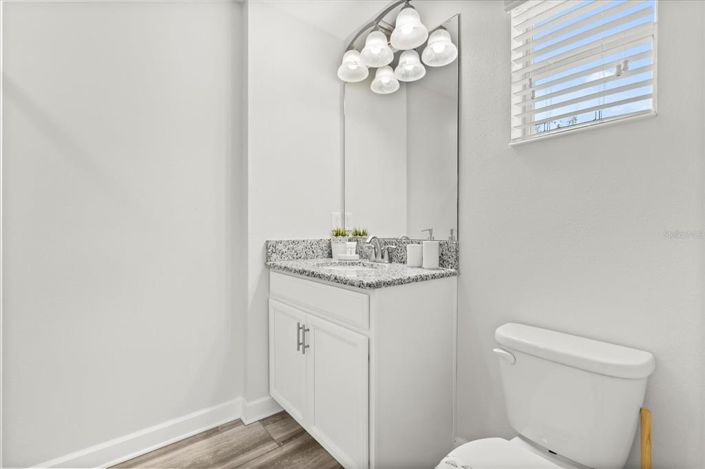 Image No.24-5 Bed Townhouse for sale