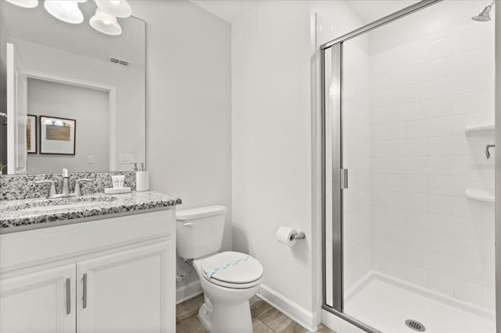 Image No.26-5 Bed Townhouse for sale