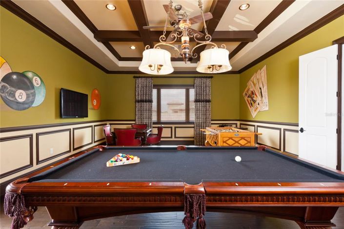 Image No.7-8 Bed Property for sale