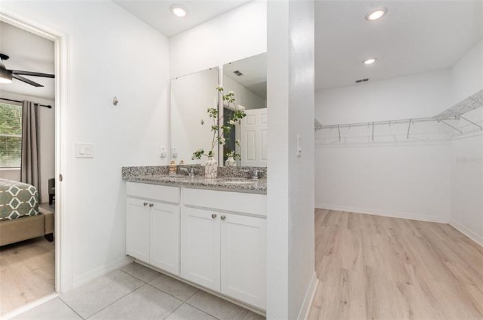 Image No.16-Propriété de 4 chambres à vendre à Davenport