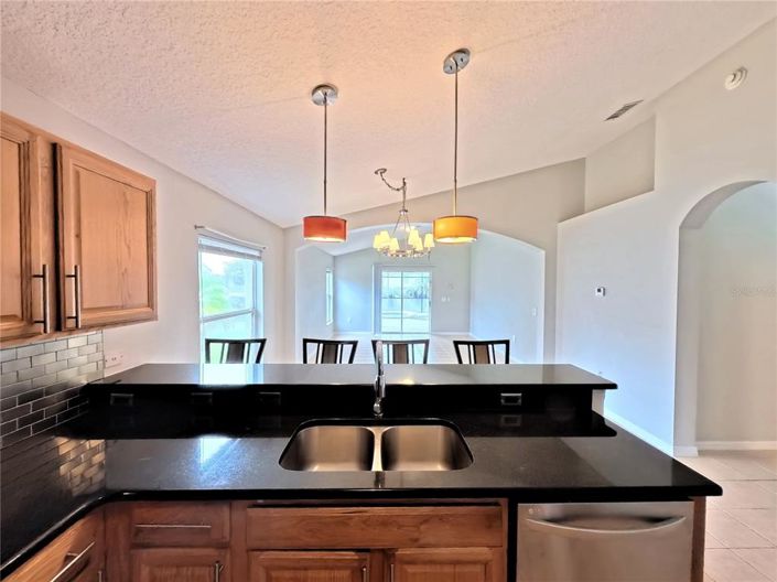 Image No.14-Propriété de 4 chambres à vendre à Davenport