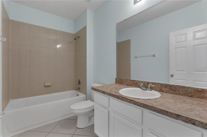 Image No.29-5 Bed Property for sale