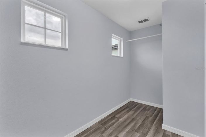 Image No.44-5 Bed Property for sale