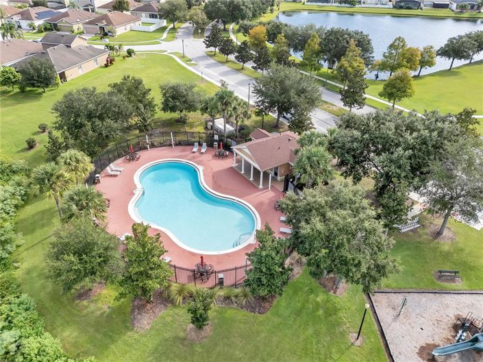 Image No.53-5 Bed Property for sale