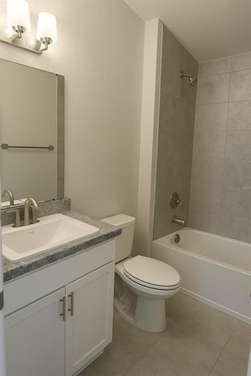 Image No.11-4 Bed Property for sale