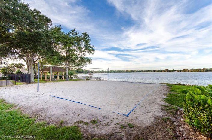 Image No.65-4 Bed Property for sale