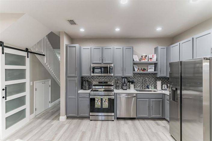 Image No.6-4 Bed Townhouse for sale