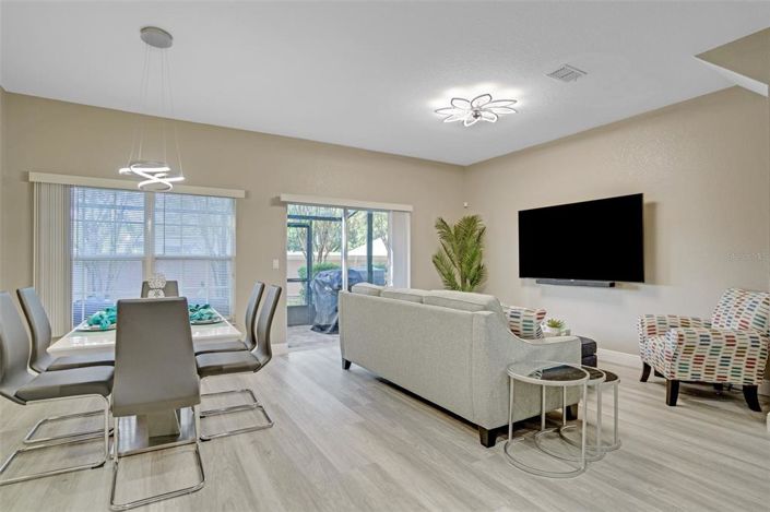 Image No.9-4 Bed Townhouse for sale