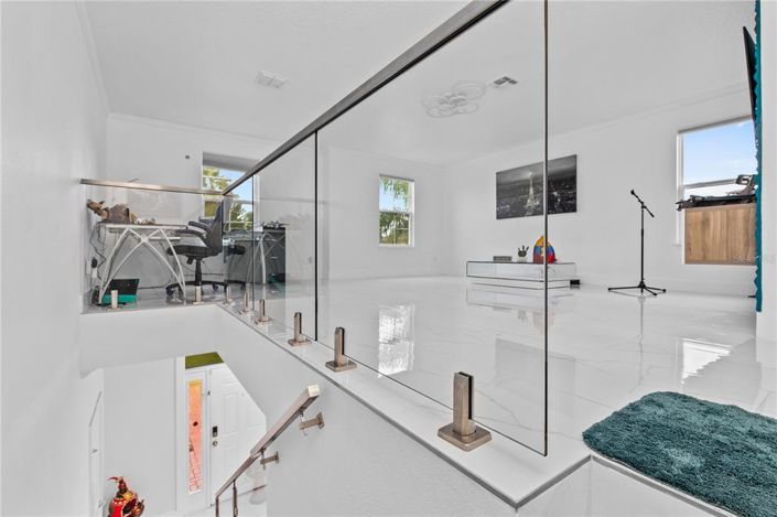 Image No.22-5 Bed Property for sale