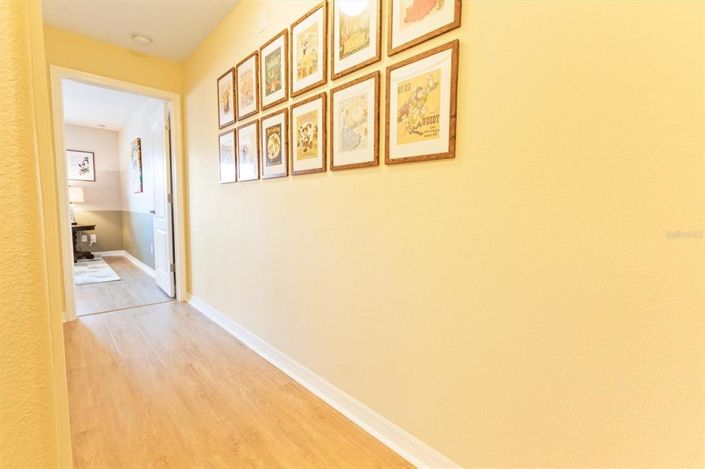 Image No.16-4 Bed Townhouse for sale