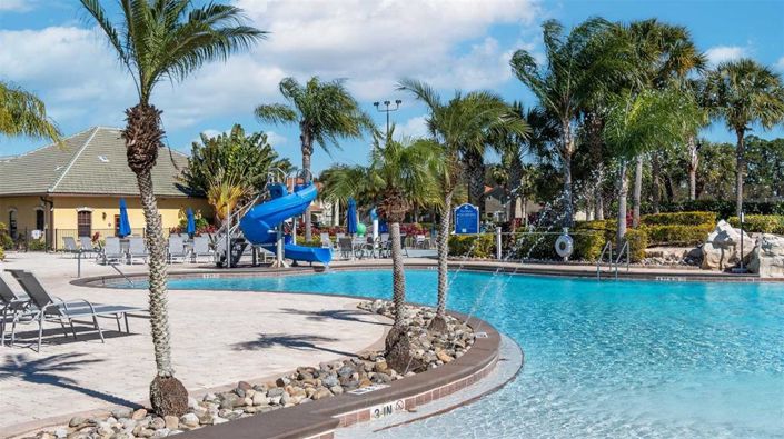 Image No.30-4 Bed Townhouse for sale