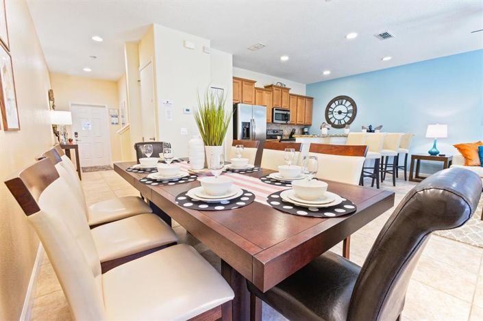 Image No.4-4 Bed Townhouse for sale