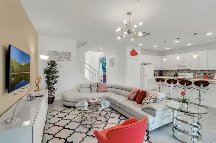 Image No.2-Propriété de 5 chambres à vendre à Kissimmee