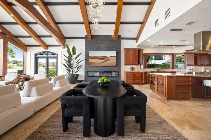 Image No.38-4 Bed Property for sale