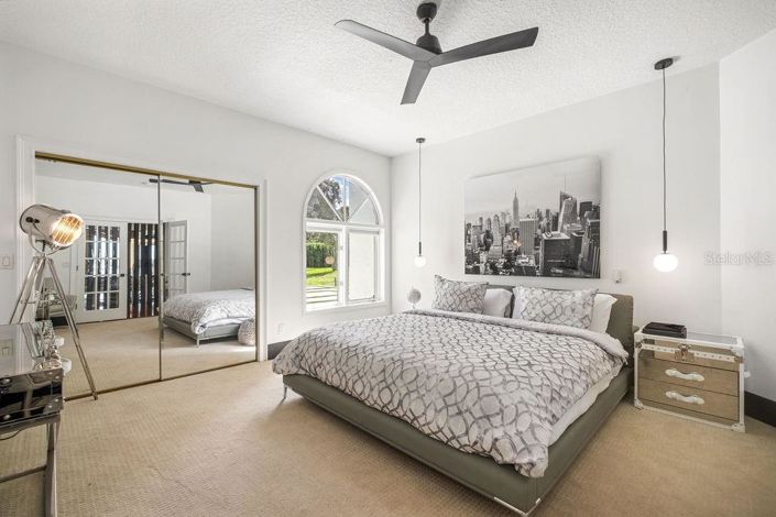 Image No.47-4 Bed Property for sale