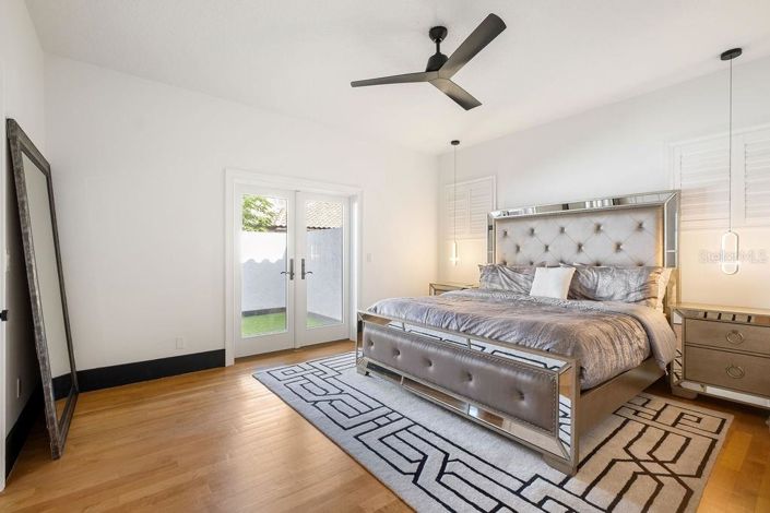 Image No.50-4 Bed Property for sale