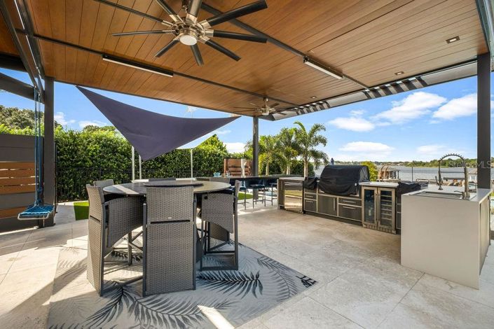 Image No.53-4 Bed Property for sale