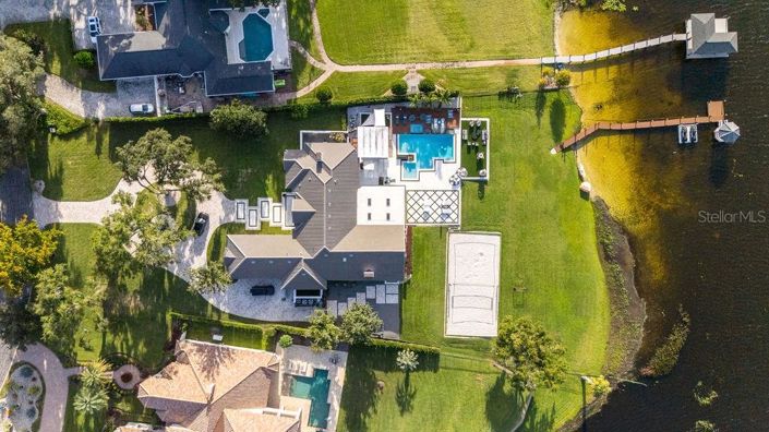 Image No.72-4 Bed Property for sale