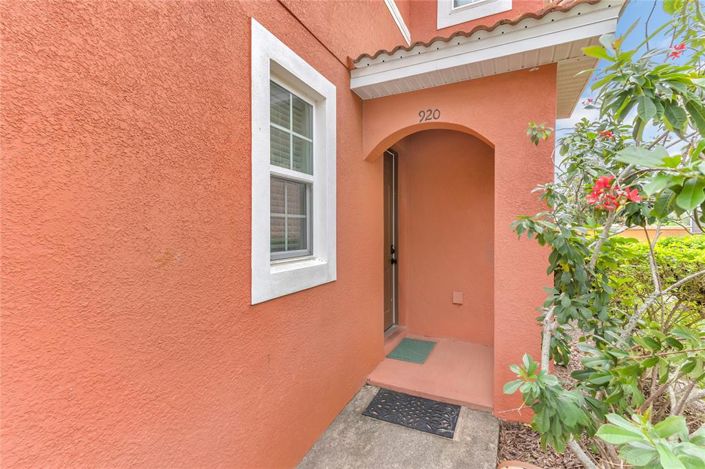 Image No.2-4 Bed Townhouse for sale