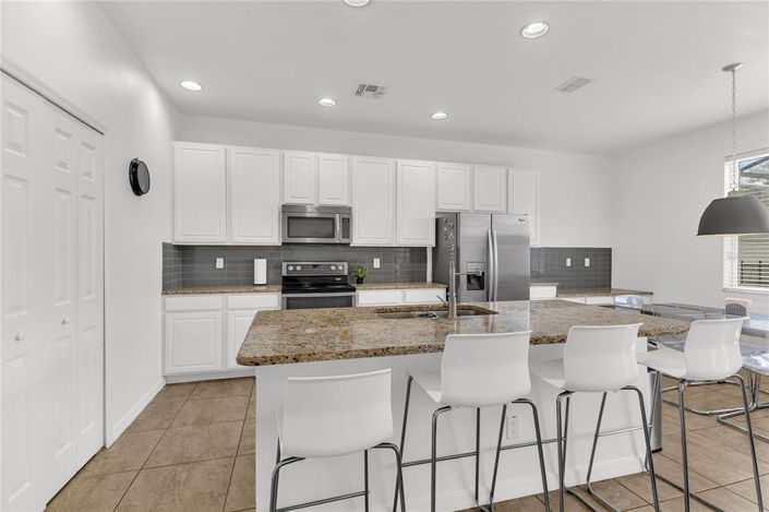 Image No.6-4 Bed Townhouse for sale