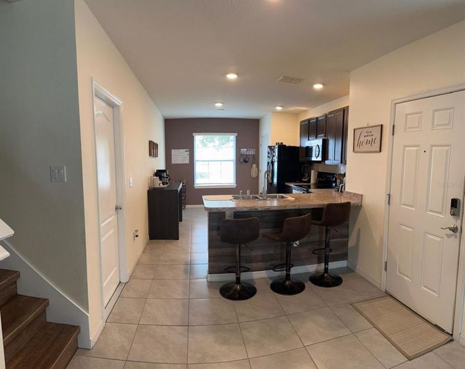 Image No.11-3 Bed Townhouse for sale