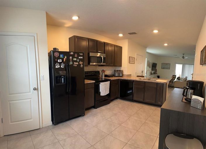 Image No.9-3 Bed Townhouse for sale