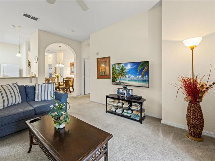 Image No.7-3 Bed Property for sale