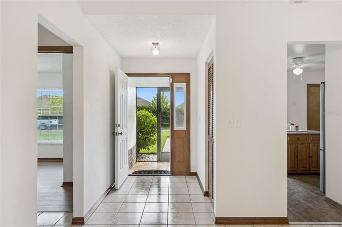 Image No.5-Propriété de 3 chambres à vendre à Kissimmee