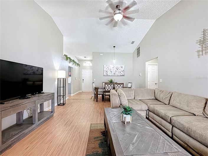 Image No.9-Propriété de 3 chambres à vendre à Clermont