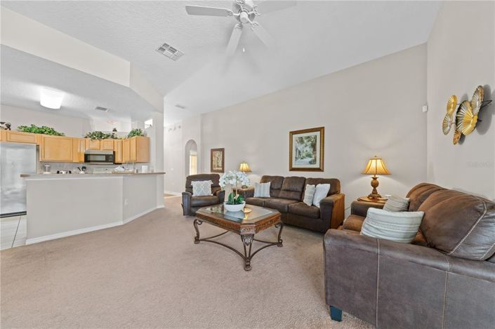 Image No.10-4 Bed Property for sale