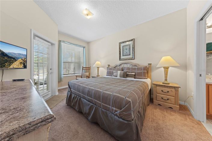 Image No.18-4 Bed Property for sale