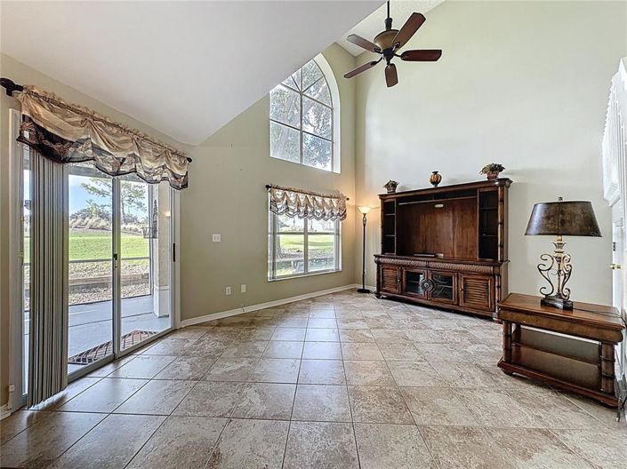 Image No.7-Maison de ville de 3 chambres à vendre à Haines City