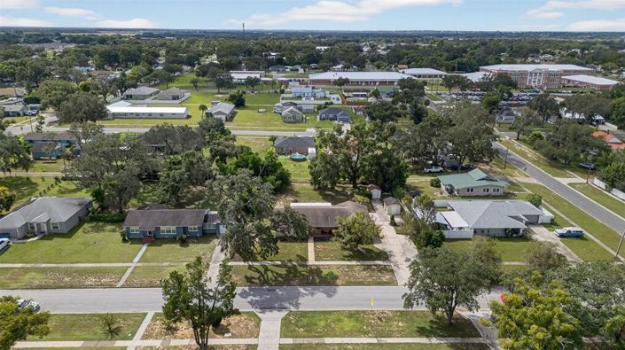 Image No.75-3 Bed Property for sale