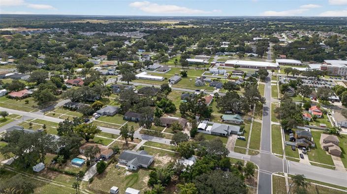 Image No.77-3 Bed Property for sale