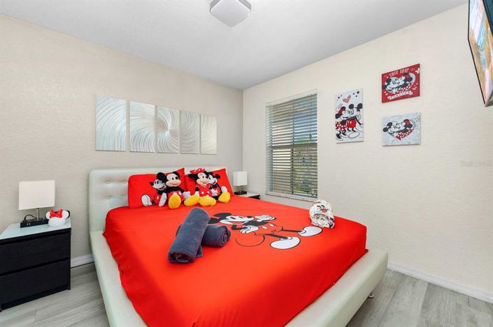 Image No.16-4 Bed Townhouse for sale