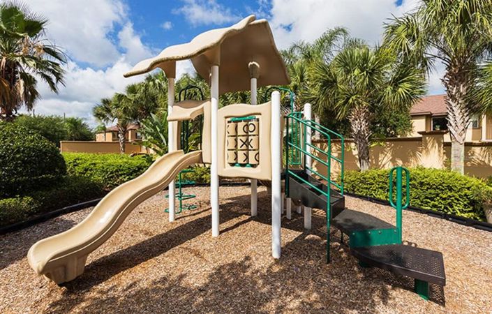 Image No.28-4 Bed Townhouse for sale