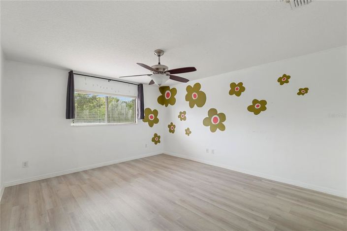 Image No.7-Propriété de 4 chambres à vendre à Kissimmee