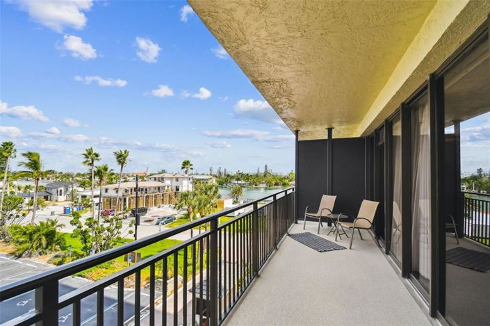 Image No.35-1 Bed Property for sale