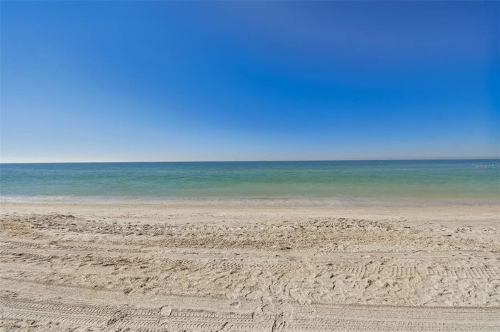 Image No.61-1 Bed Property for sale