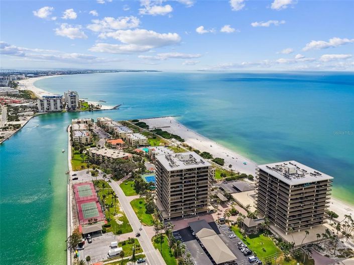 Image No.63-1 Bed Property for sale