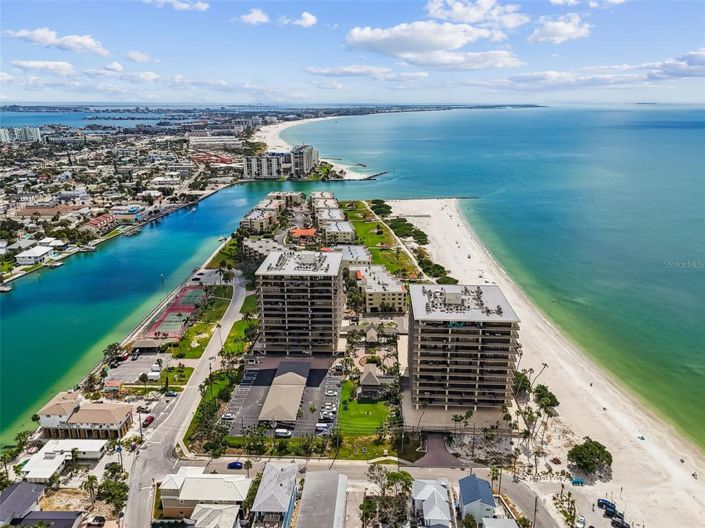 Image No.65-1 Bed Property for sale