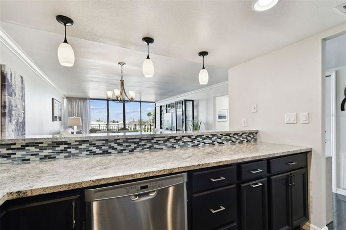 Image No.8-1 Bed Property for sale