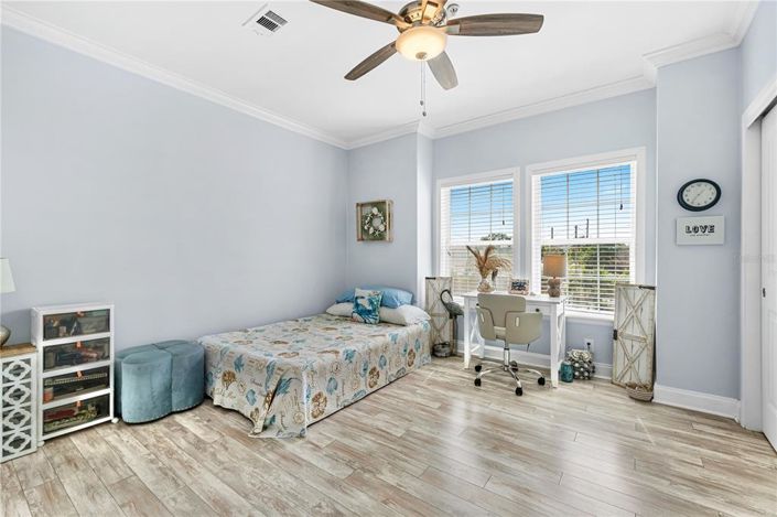 Image No.17-3 Bed Townhouse for sale