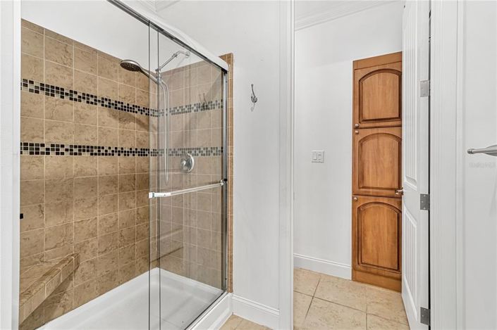 Image No.28-3 Bed Townhouse for sale