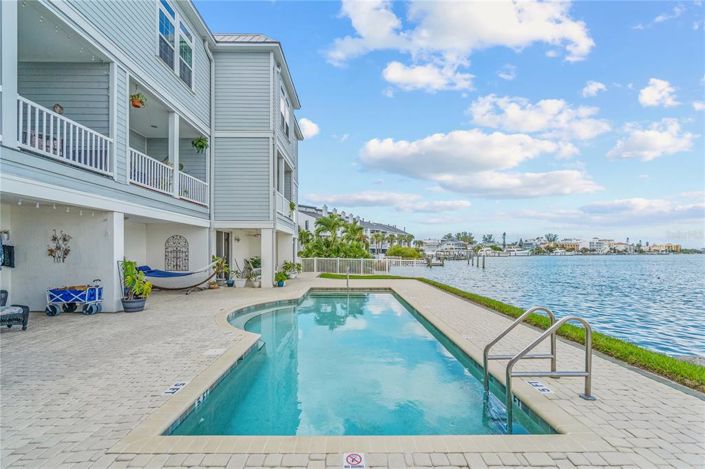 Image No.38-3 Bed Townhouse for sale