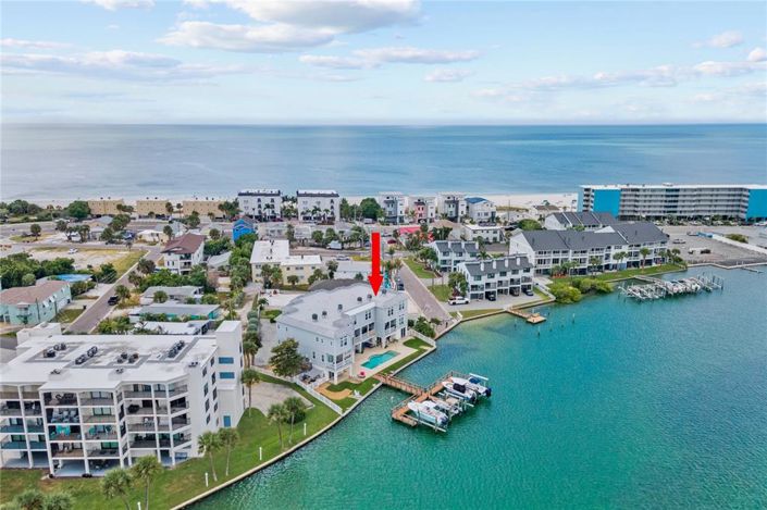 Image No.45-3 Bed Townhouse for sale