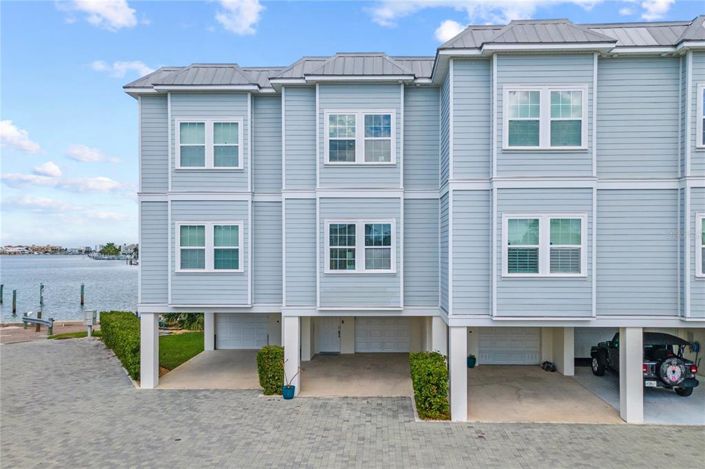 Image No.46-3 Bed Townhouse for sale