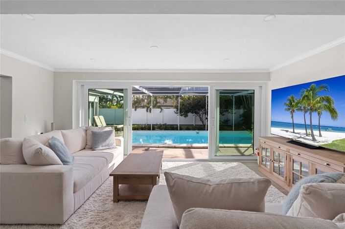 Image No.18-2 Bed Property for sale