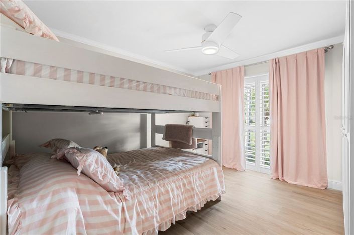 Image No.30-2 Bed Property for sale